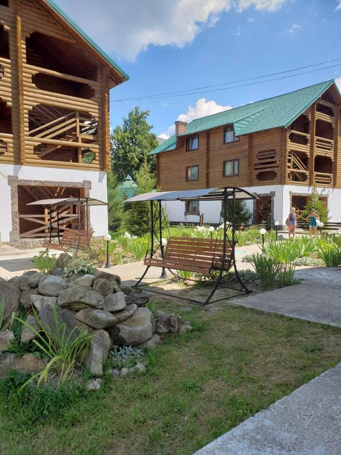 Edelweiss Carpathians Migovo Hotel Eksteriør billede
