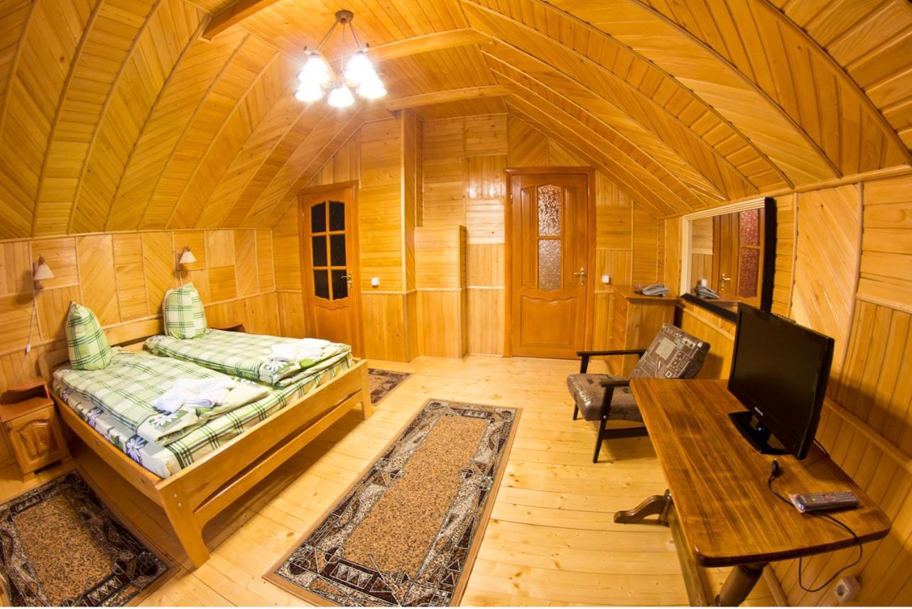 Edelweiss Carpathians Migovo Hotel Eksteriør billede