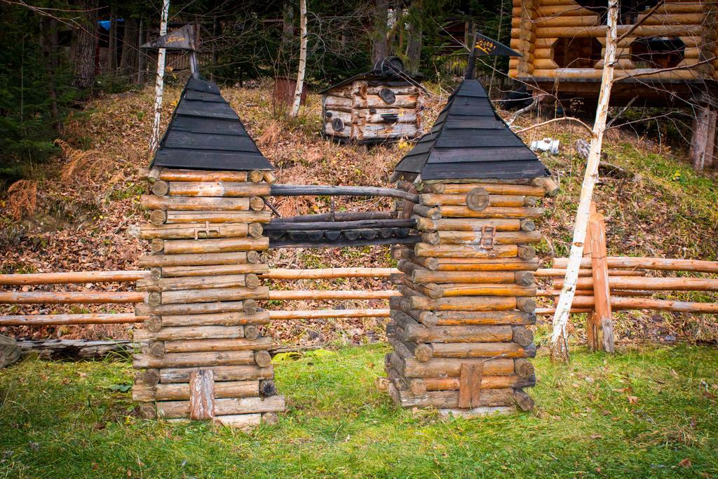 Edelweiss Carpathians Migovo Hotel Eksteriør billede